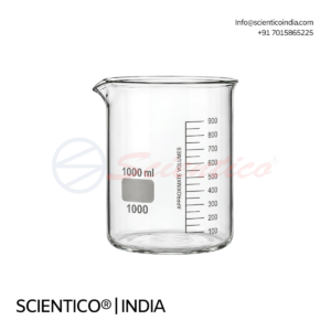 Low form laboratory beaker with spout